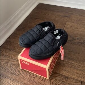 Brand new Vans Slip-Er XS (EU 35)